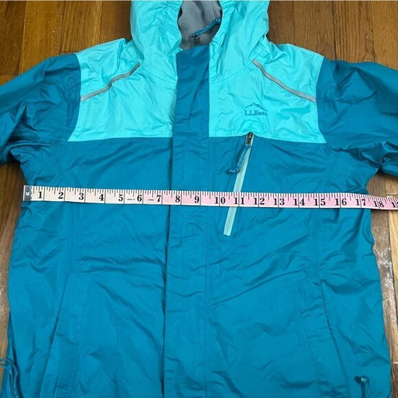 L.L. Bean Jacket - Picture 4 of 8